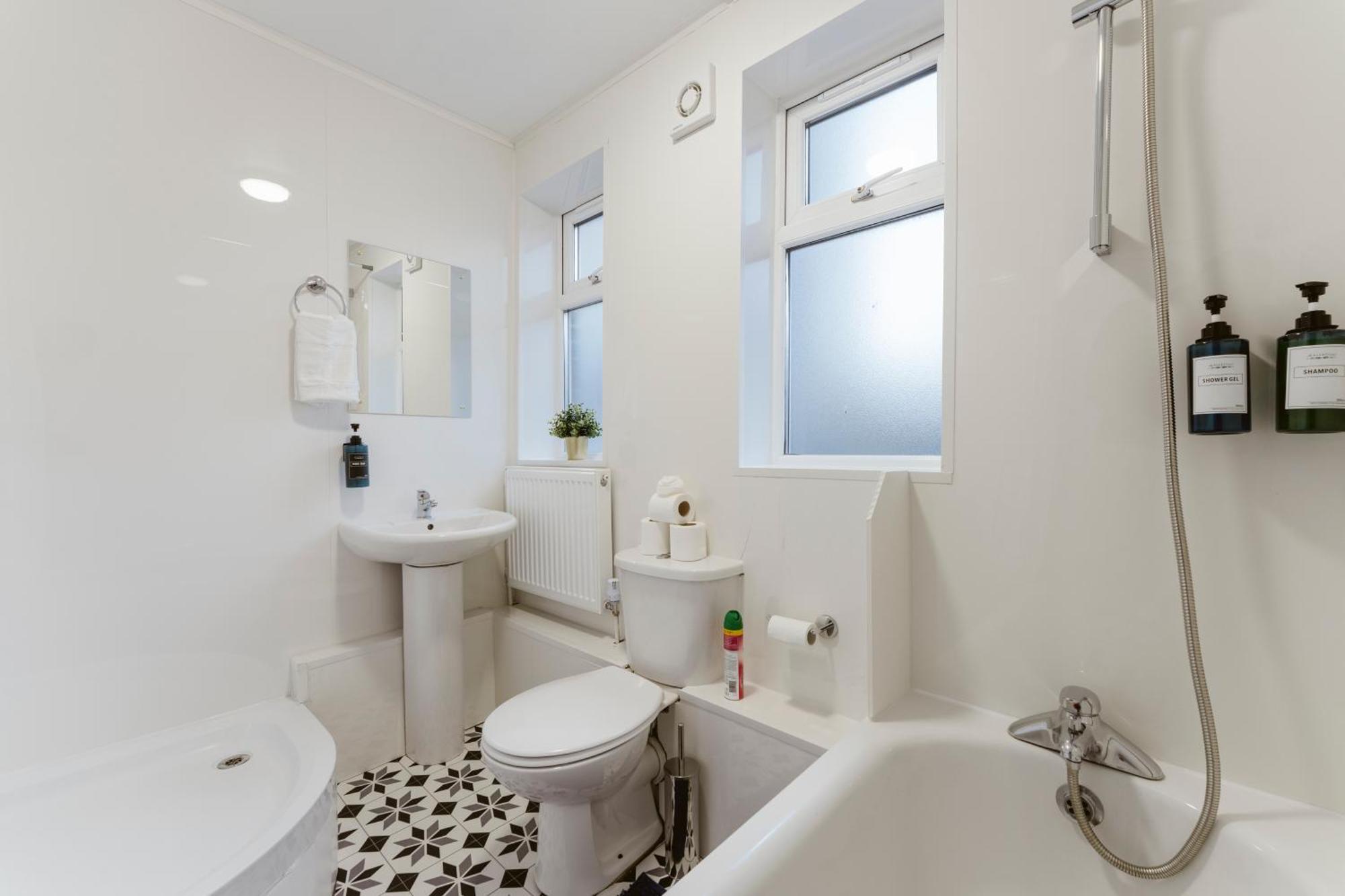 Stratford Great Rooms To Stay - 20 Лондон Екстер'єр фото